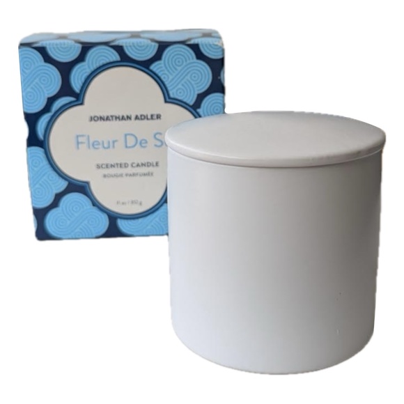 Jonathan Adler fleur de sel scented candle with lid NIB - Picture 2 of 3